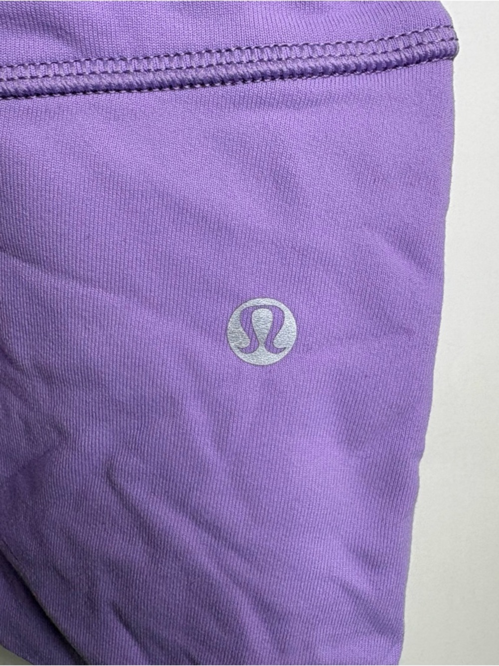 Lululemon Vintage Jazz Wrap-Front SS Top 10 - Picture 8 of 9